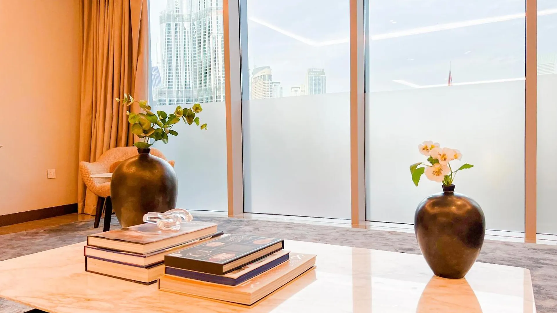 Downtown Luxury - Stunning Burj Khalifa & Sea View - 5 Minutes Walk To Dubai Mall 0*,
